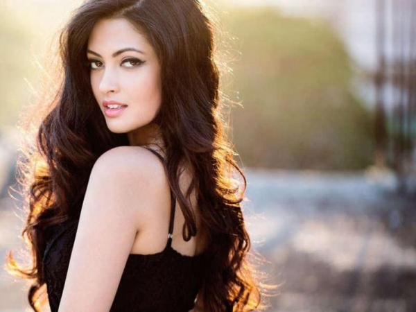 Top 10 Drop Dead Gorgeous Yet Unsuccessful Bollywood Actresses Asar pyaar ka (2020) hindi dubbed south movie | hindi actress movies. top 10 drop dead gorgeous yet