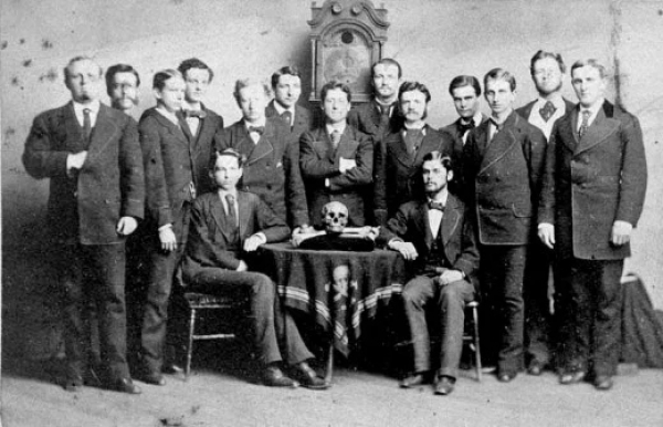 skull and bones founded