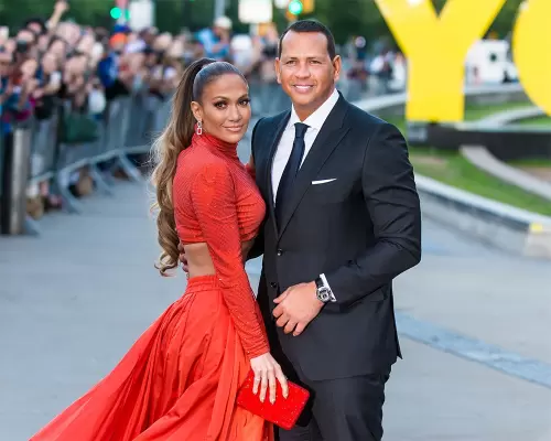Hollywood Feed: Jennifer Lopez and Alex Rodriguez Officially Call Off Engagement