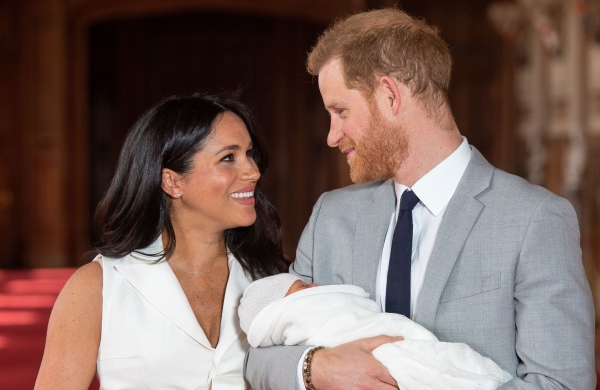 the duchess of sussex gave birth to a baby girl on friday