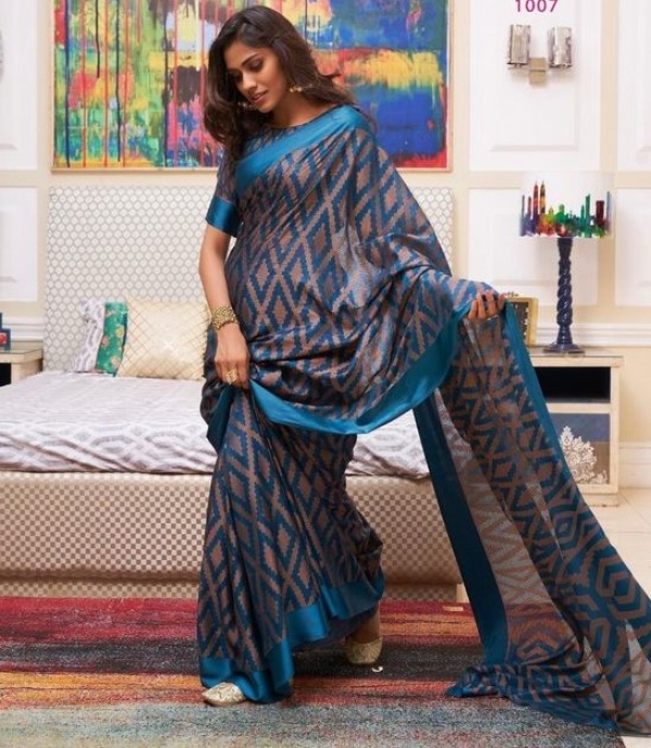 15 Top Saree Poses for Photos, Selfie & Social Media [2023]-sonthuy.vn