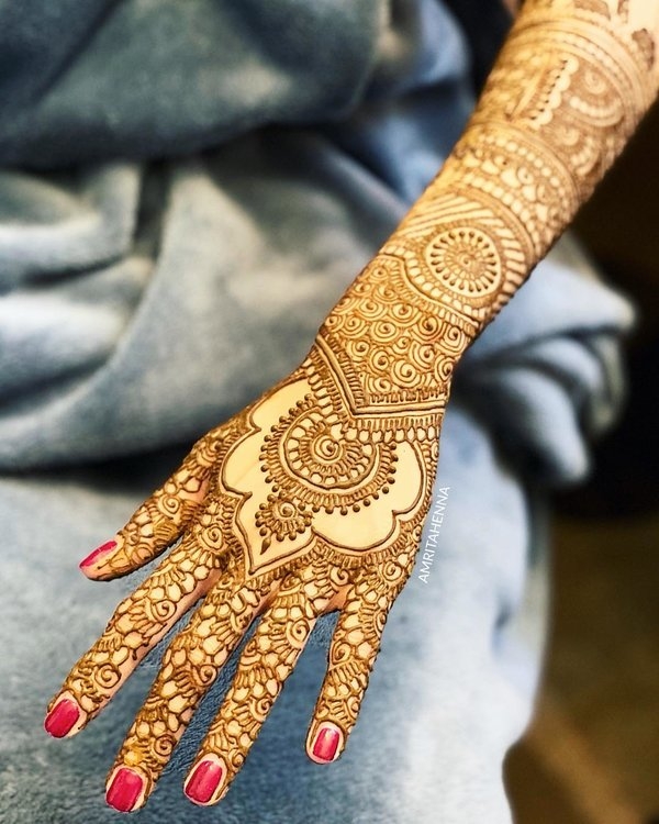 bridal mehndi designs for full hands 2022