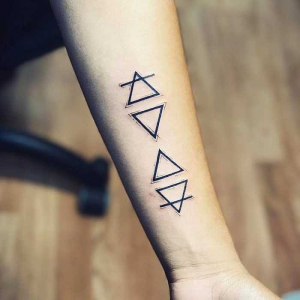 30 Best Tattoo Designs for Men and Women that Minimalists Will Love  Vogue   Vogue India